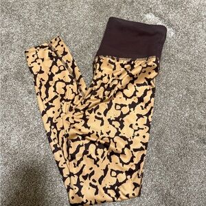 North Face Tan and Brown Patterned Active Leggings
